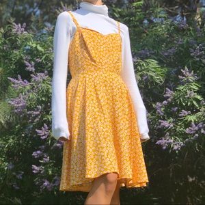 ⚡️Yellow old navy flower dress!